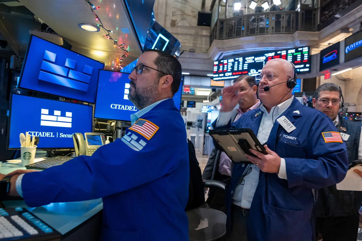 Michael Burry just sent a fresh signal to stock market investors