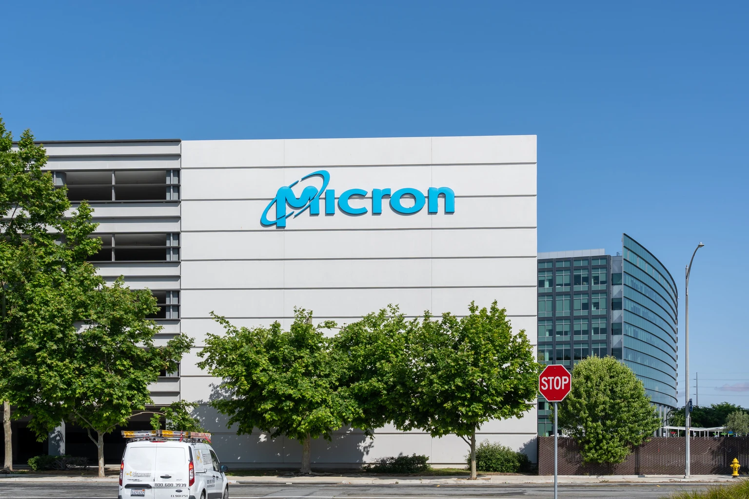 Micron: Buy On Stock Pullback, Strong Fundamentals, Value, And Potential Stock Split