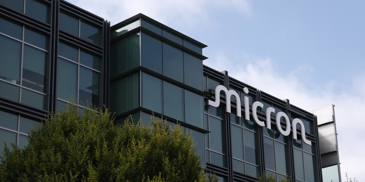 Micron Earnings Will Likely Whip Up AI Frenzy. Why That’s Bad for Markets.
