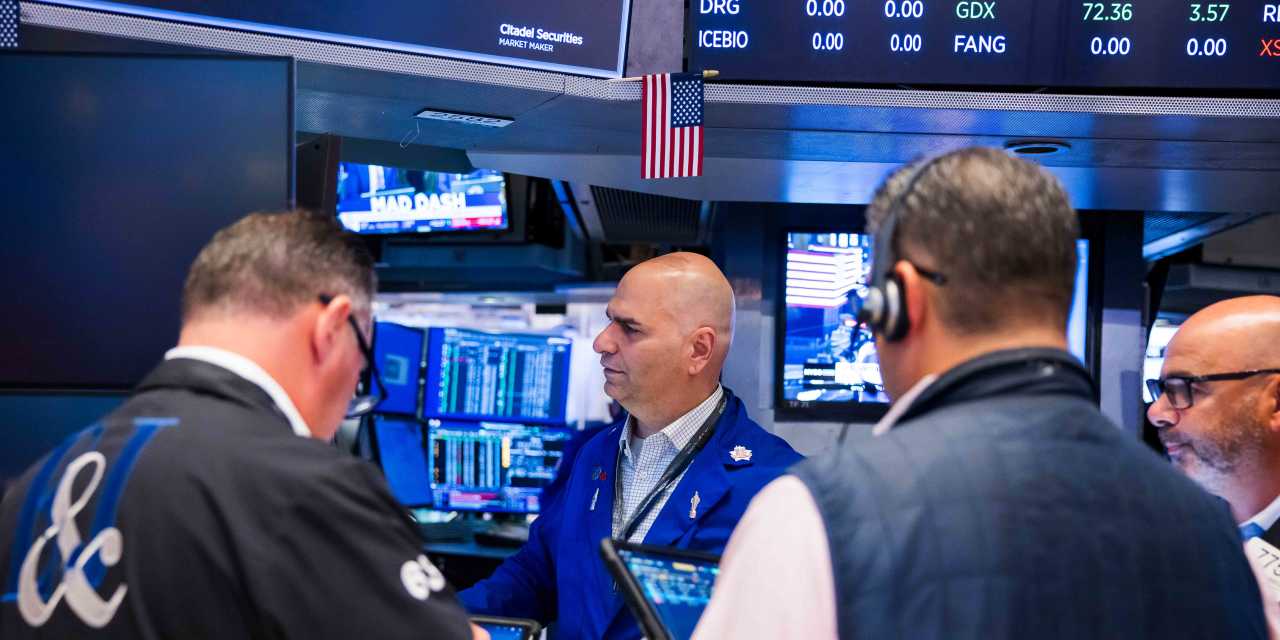 Moderna, Robinhood, Marvell, Tesla, SpaceX, and More Stocks That Explain Today’s Market