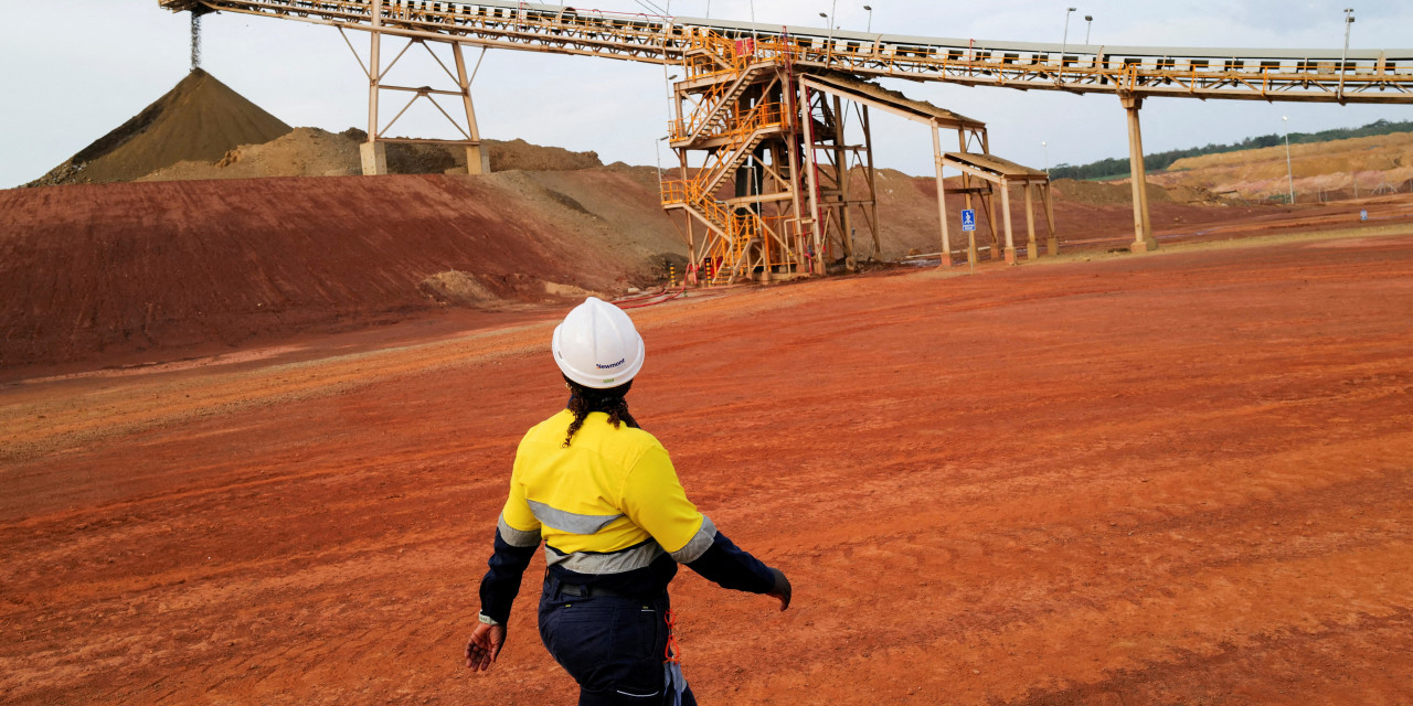 Newmont Reports Higher Profit Despite Lower Gold Prices