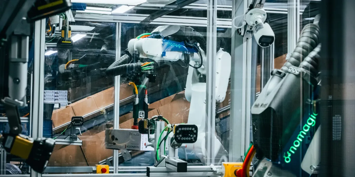 Nomagic’s new AI lab headed by former Google DeepMind researcher claims success in early deployment of ‘AI brain’ for warehouse robots
