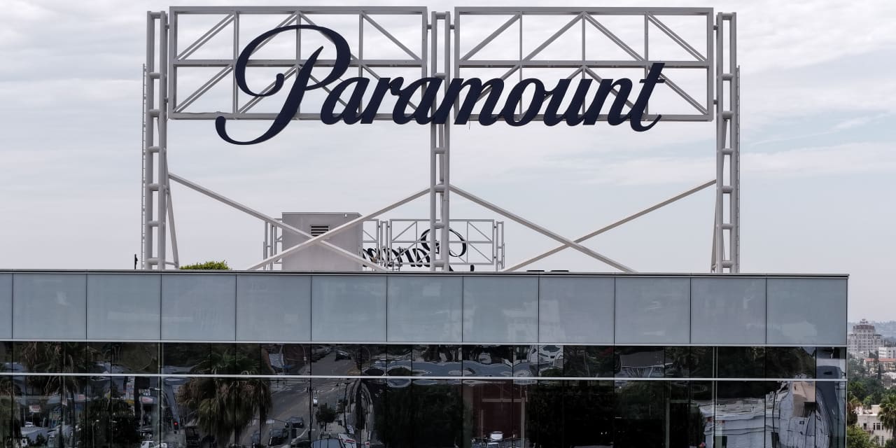 Paramount Is One of Today’s Worst S&P 500 Stocks on a Warning Against Mega-Merger