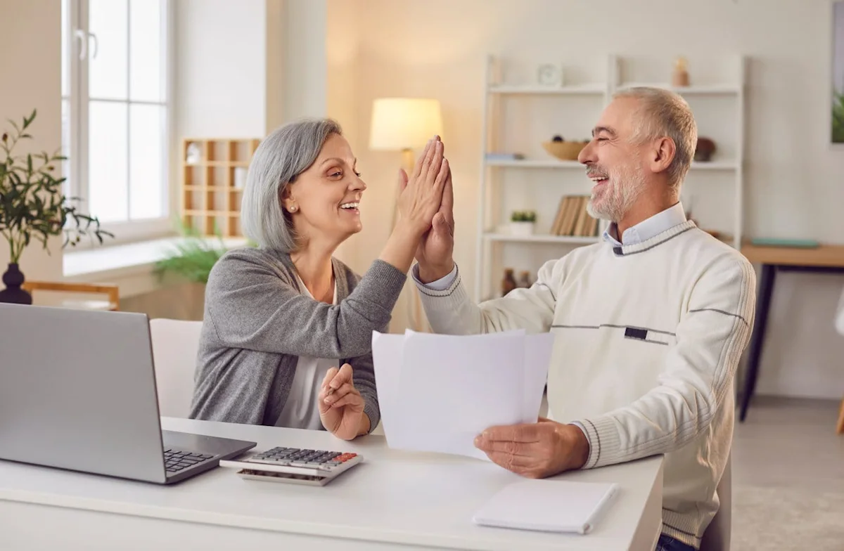 Retired Couple With $1.4 Million Pays $0 Tax on a $52,000 Stock Gain. The Window Closes Dec. 31