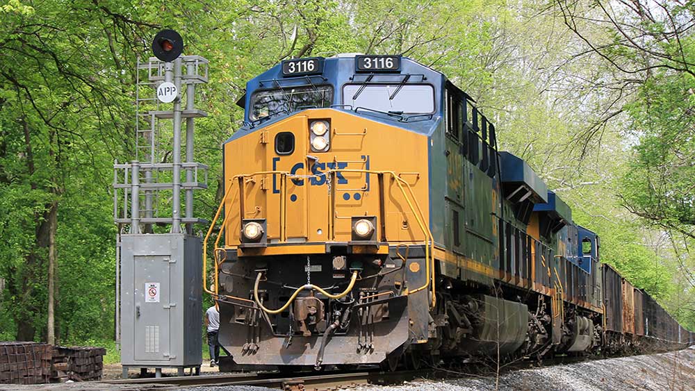 S&P 500 Stock Chugs Past Buy Point; CSX Rises Late On Earnings