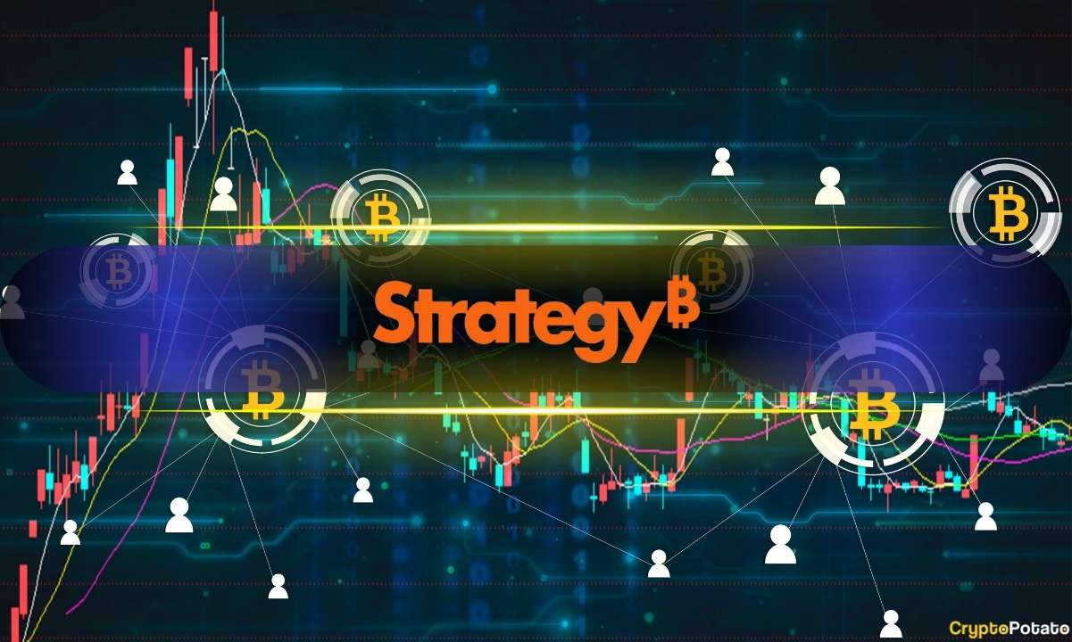 Saylor’s Strategy Sells More Bitcoin: Is Another BTC Crash Coming?