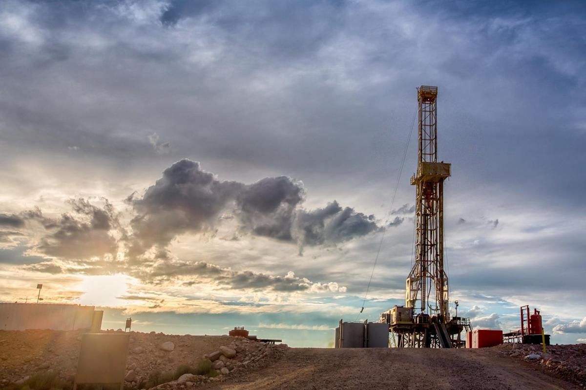 Shell’s CEO Warns That Oil Prices Will Continue Rising Long After the War Ends. Here’s What That Means for Oil Stocks.