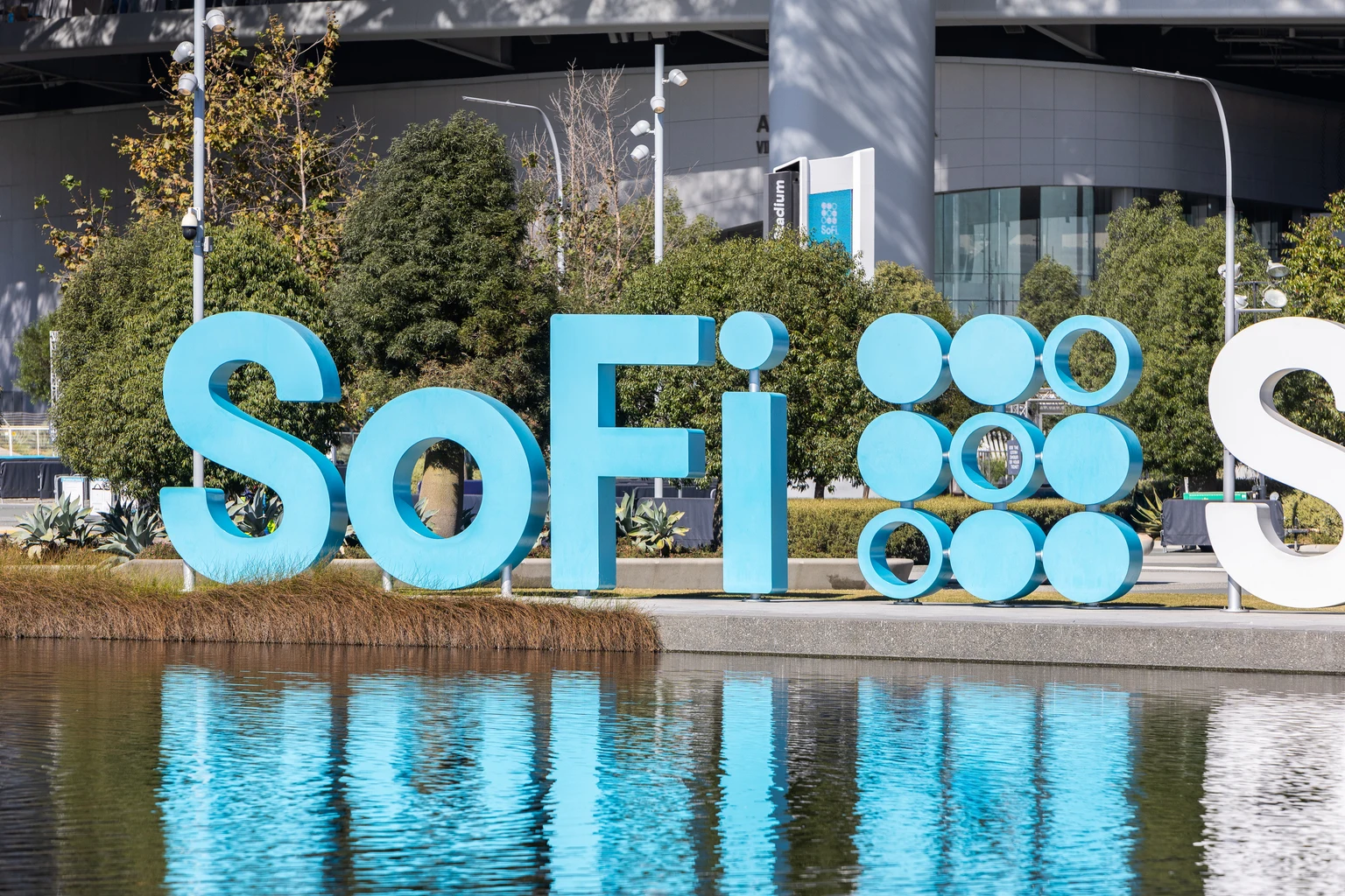 SoFi Technologies: Great Execution At A Discount
