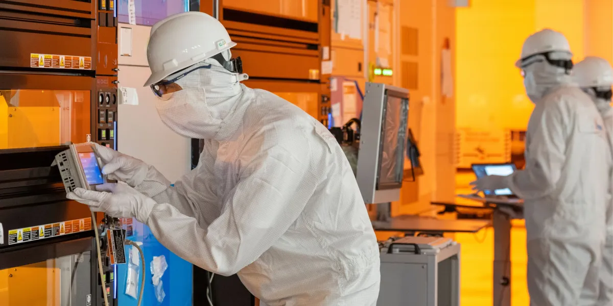 South Korean teens are skipping degrees for semiconductor school—they’re landing six-figure jobs at 17 while their friends regret going to college