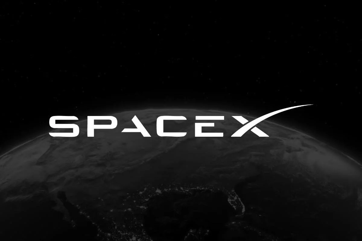 SpaceX Is in Talks on a Multibillion Dollar Defense Contract. Here Is What It Means for Investors
