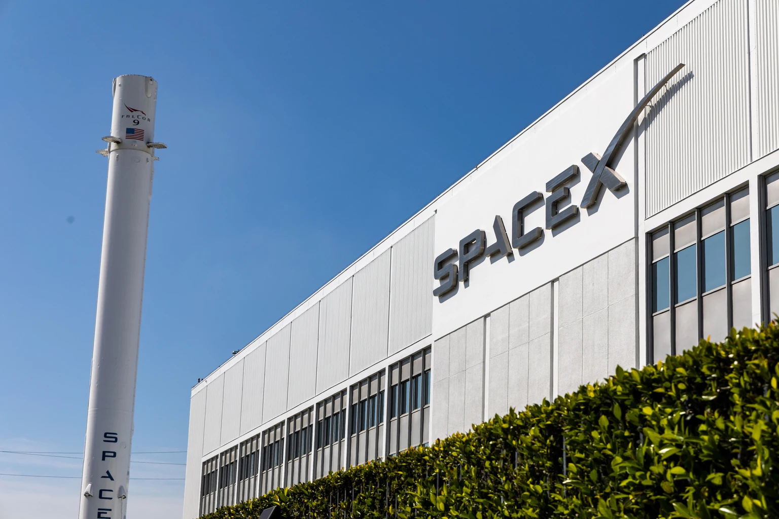 SpaceX: Why IPO History Prompts A Double Upgrade