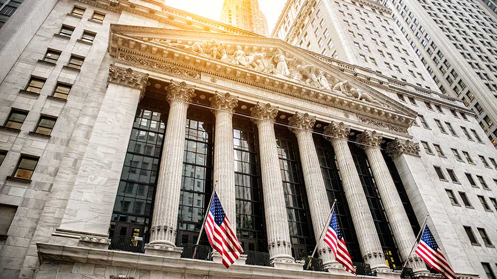Stock Market Today: Dow Rises As Oil Prices Fall; SpaceX Slides On Launch Delay (Live Coverage)