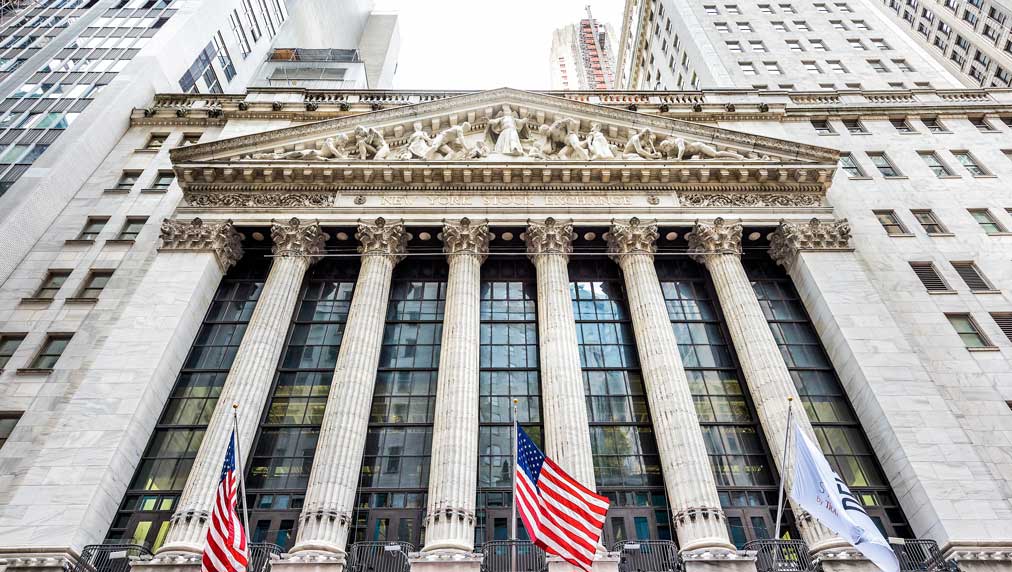 Stock Market Weekly Review: S&P 500, Nasdaq Below 50-Day Line; Micron, Apple In Focus