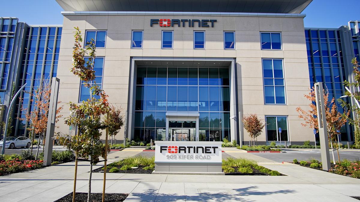TD Cowen and Cantor Fitzgerald Increase Fortinet (FTNT) Price Targets on Strong Security and AI Growth Outlook
