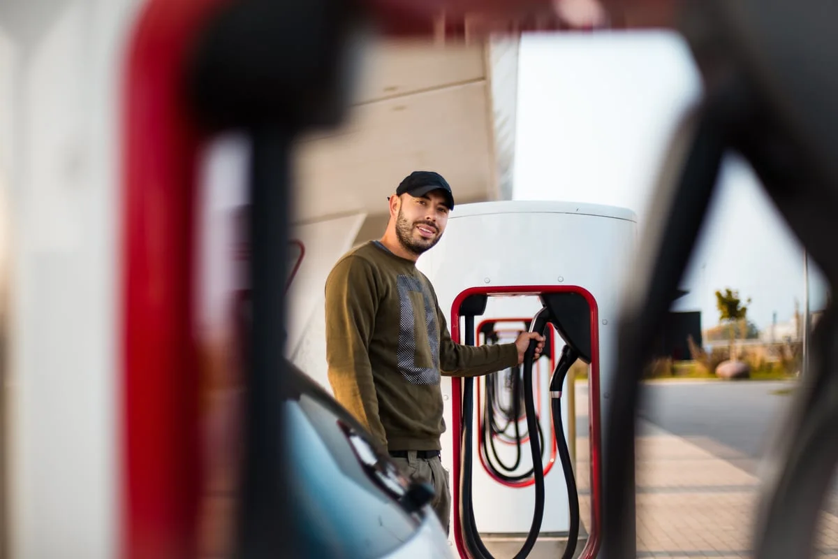 Tesla Is Still Overvalued After Its 14% Post-Earnings Drop