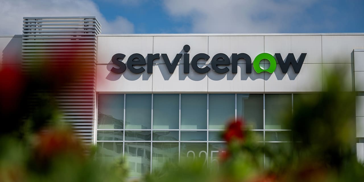 The Market Rotation Is On. ServiceNow, Workday, and AppLovin Rise as Software Tops Chips.