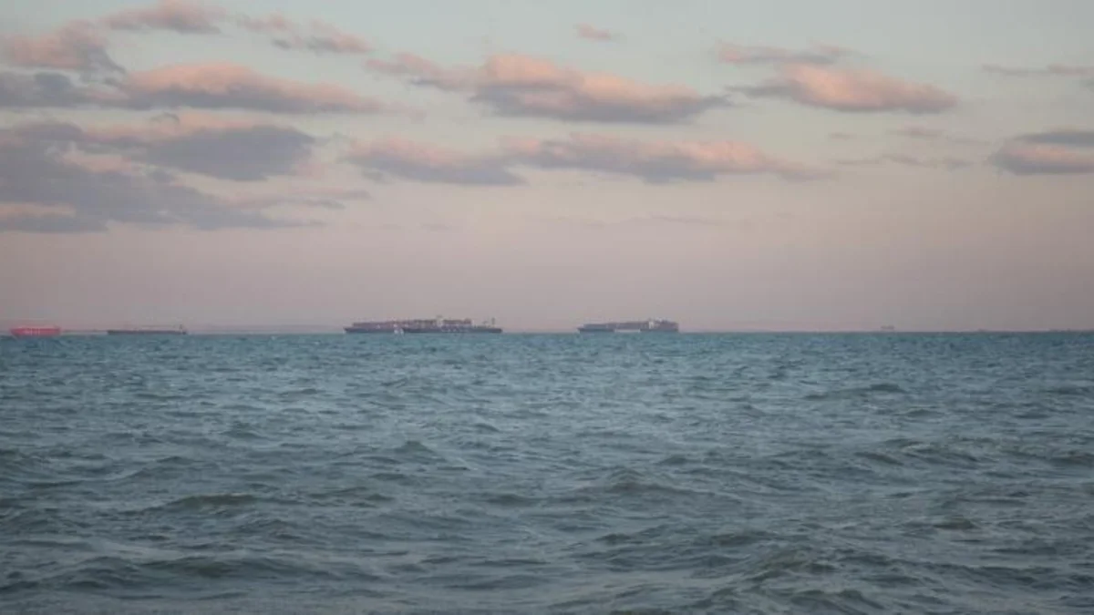 The Red Sea Is Becoming Saudi Arabia's Biggest Oil Bottleneck