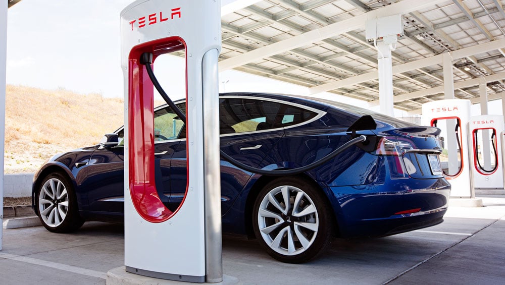 This Bearish Put Spread Can Cash In On Tesla Stock's Bleak Outlook