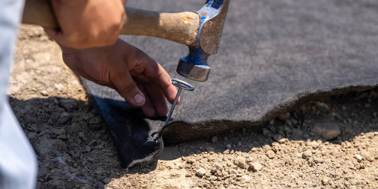 Toll Brothers Stock Jumps After Earnings Beat in a ‘Tough’ Housing Market
