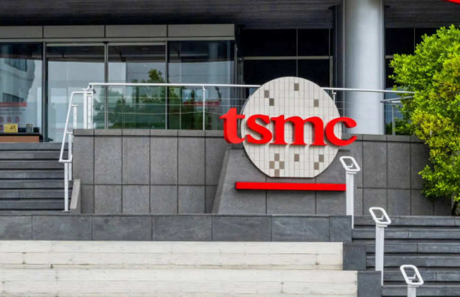 TSMC: The Buying Opportunity Is Finally Flashing (Rating Upgrade)