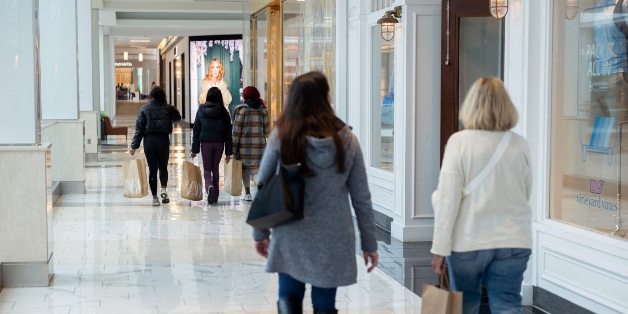 U.S. Consumer Sentiment Fell in August, Conference Board Says