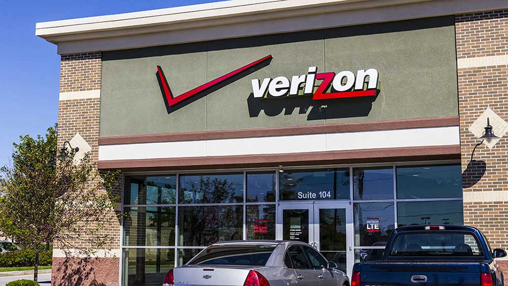 Verizon Earnings Beat But Revenue Light Amid Lower Phone Upgrades