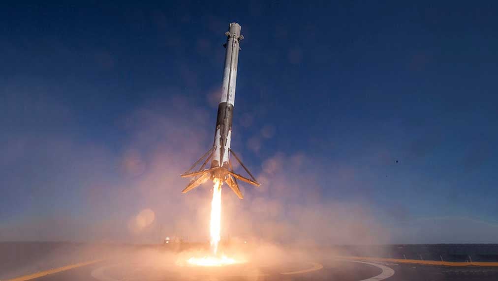 Wedbush Initiates SpaceX Coverage With 'Outperform' Rating, $190 Price Target