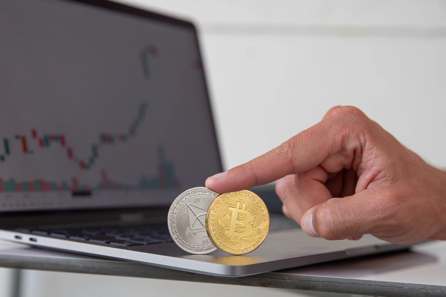Whale's Insight: RWAs +930%, From Gold To SpaceX, Crypto's Biggest Catalyst Is Here