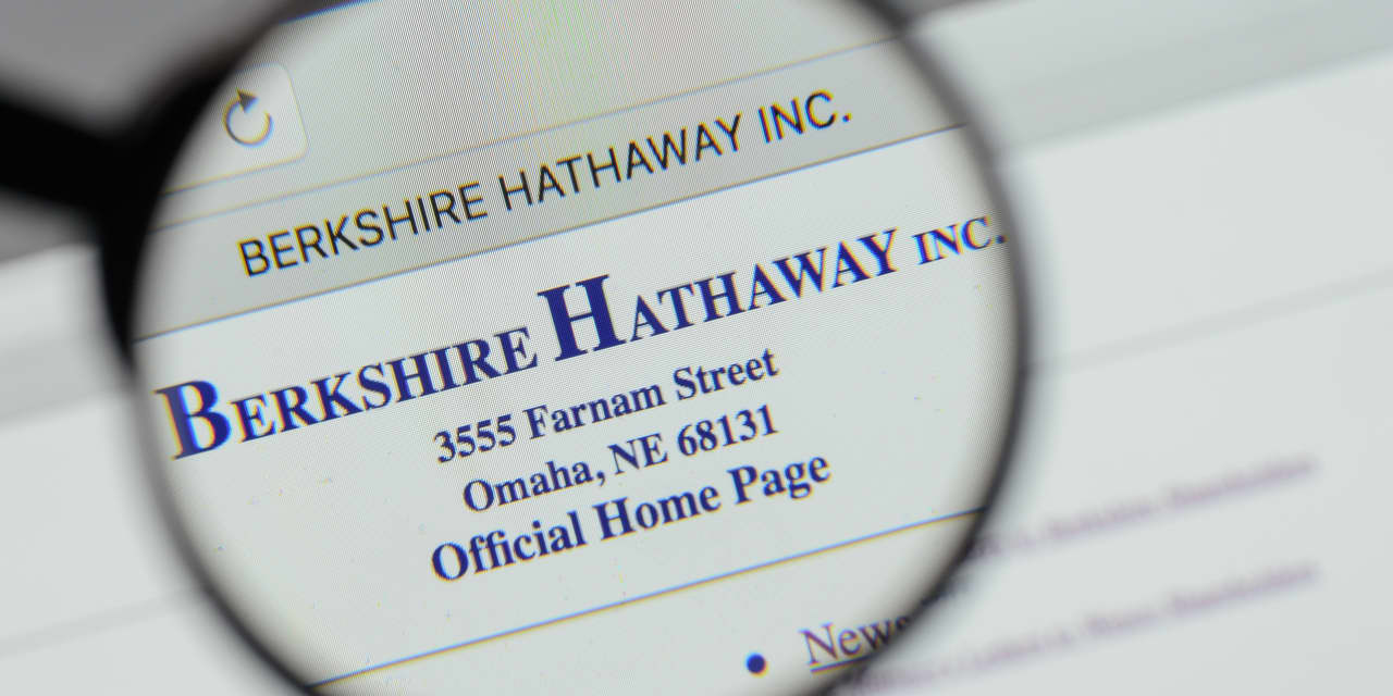 What a 1980s Client and 3 Shares of Berkshire Hathaway Taught This Merrill Veteran About Value