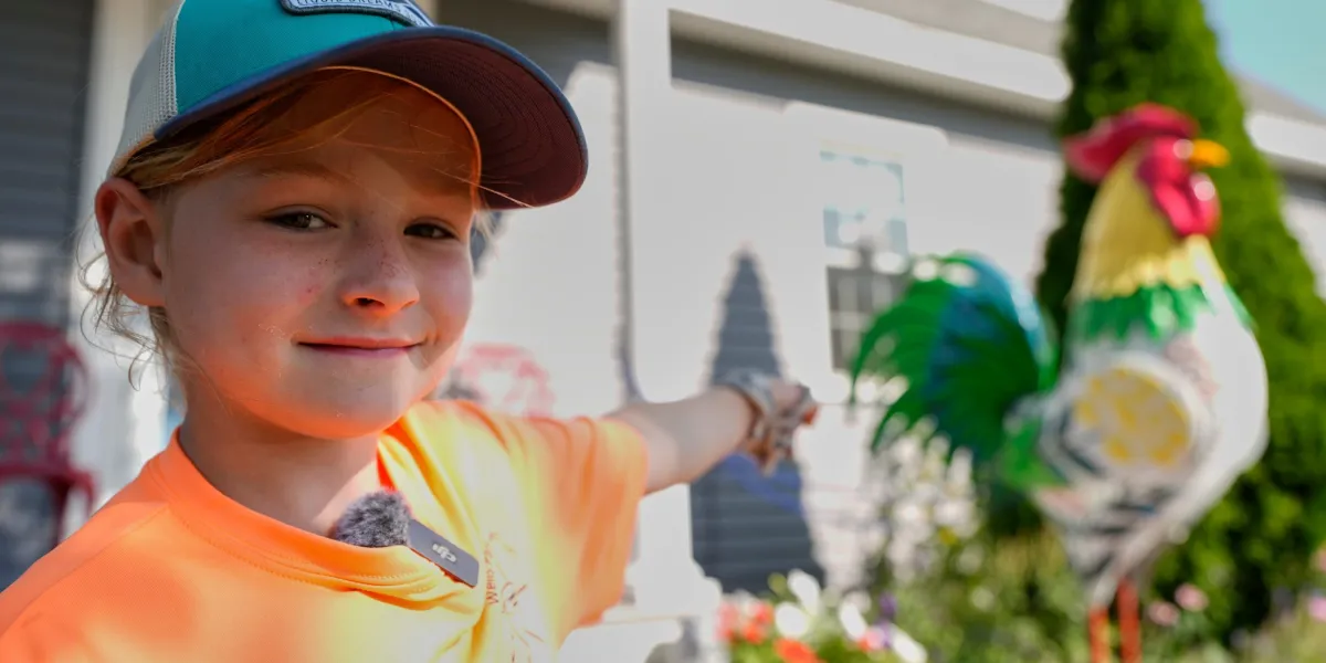 Why did a Maine town fine a family that put up a giant metal rooster to support their daughter with autism?
