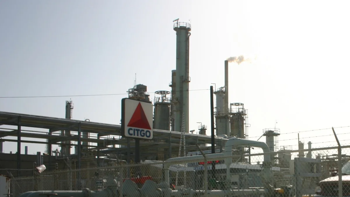 Why More Venezuelan Oil Won’t Solve America’s Gasoline Problem