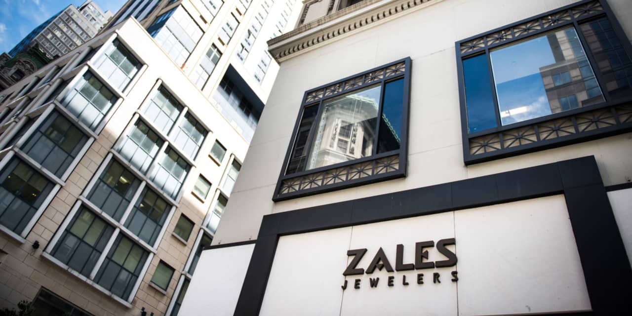 Why Signet Jewelers Stock Is Having Its Best Day in Over a Year