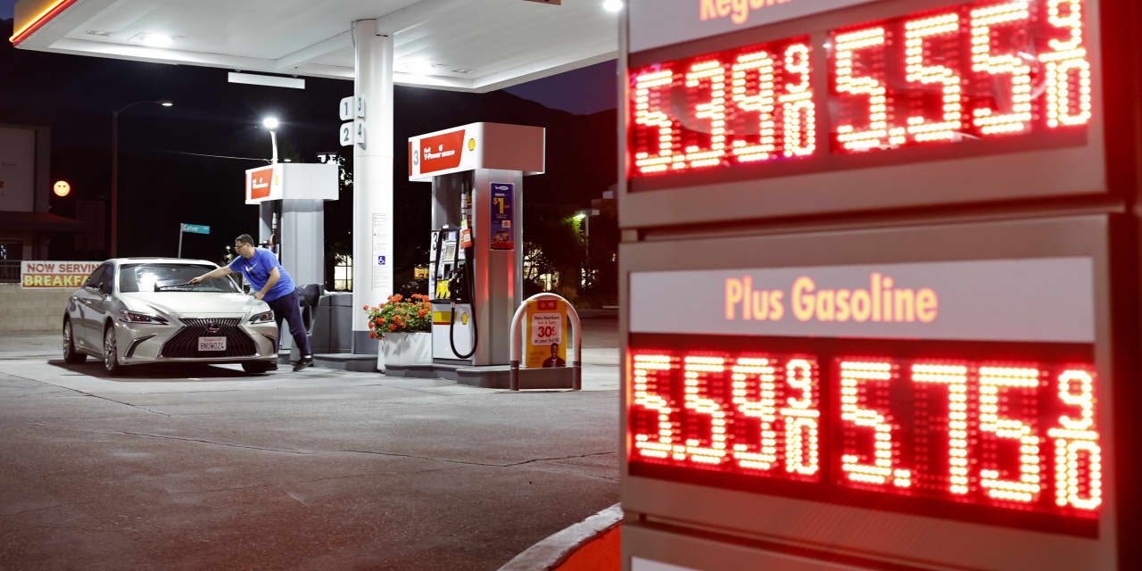 Why White House Sees Gasoline Prices Falling More