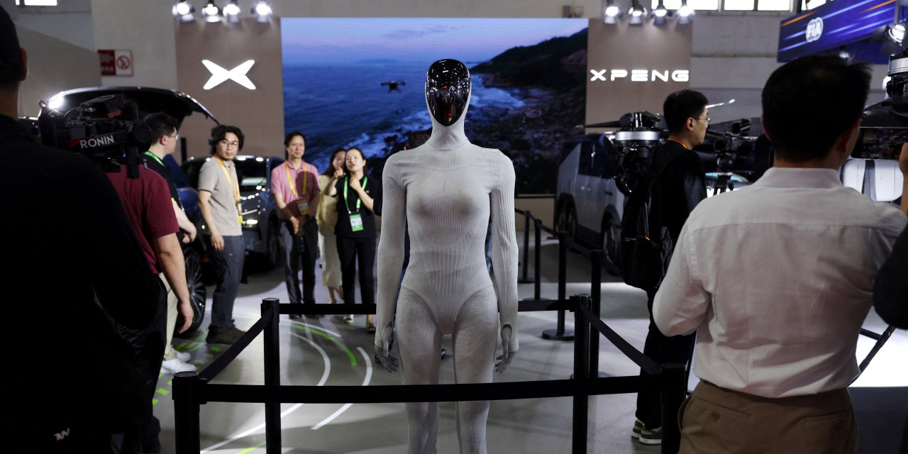 XPeng Net Loss Widens Amid Physical AI Push